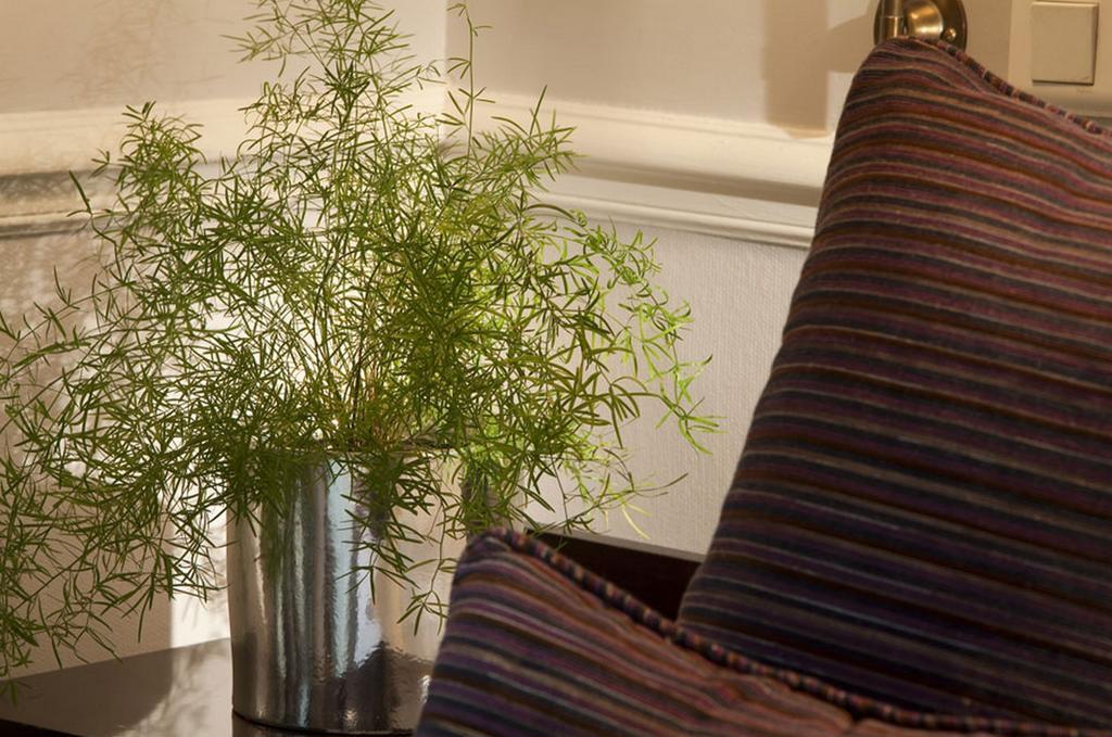 Pavillon Faubourg Saint-Germain & Spa Париж Стая снимка